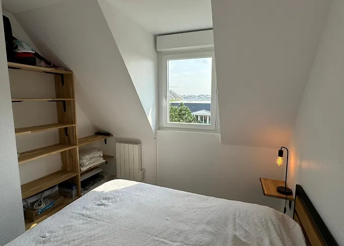 Cabourg: 2 Pieces, Proche Plage, Balcon, Wifi - Fr-1-487-374 Cabourg