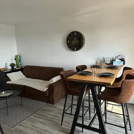 Cabourg: 2 Pieces, Proche Plage, Balcon, Wifi - Fr-1-487-374 公寓 *